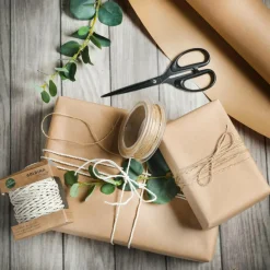 Papier Cadeau Kraft à Soude Recyclé écologique Nature, 50 Cm, 50 M-DecoWoerner Discount